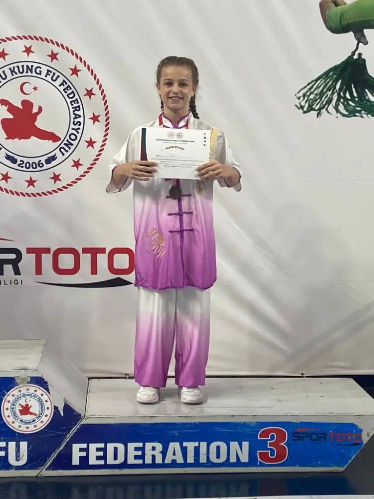 Kaynarcalı Kızımız Savunma sporlarında Türkiye Wushu Şampiyonasında  3 ncü oldu