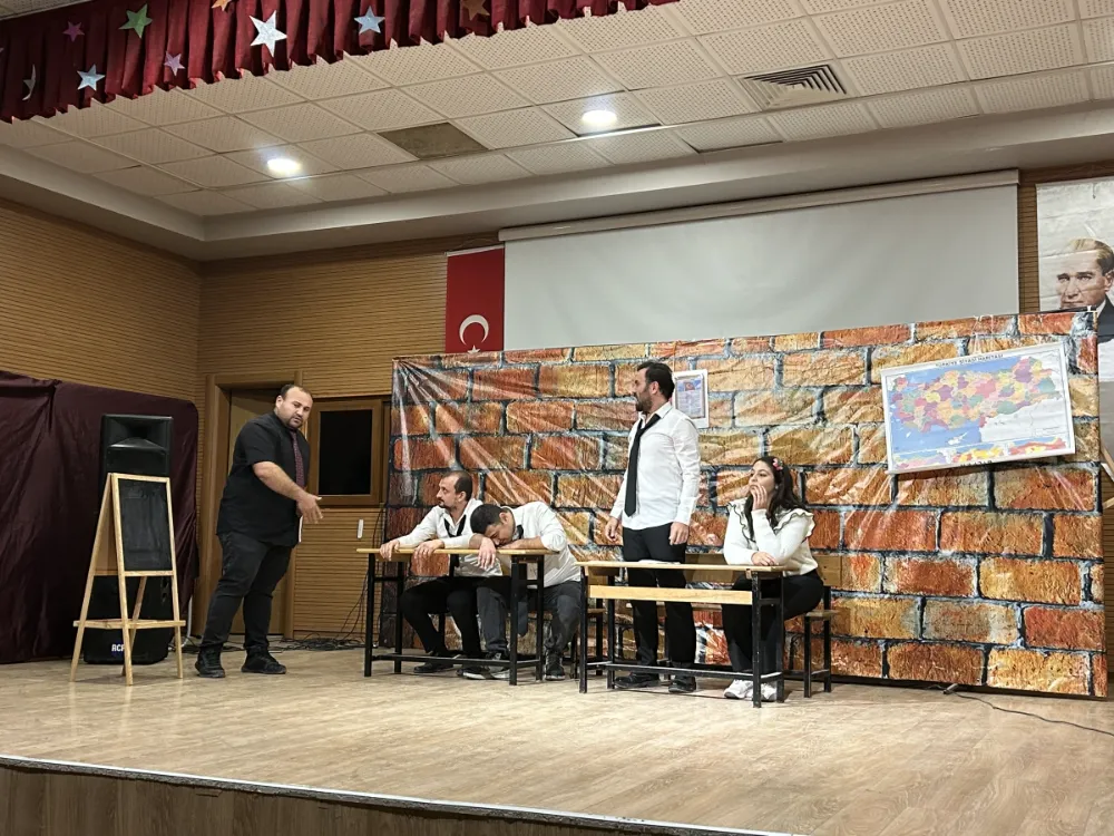 Kaynarca da Öğretmenler günü Kutlama programı Yapıldı