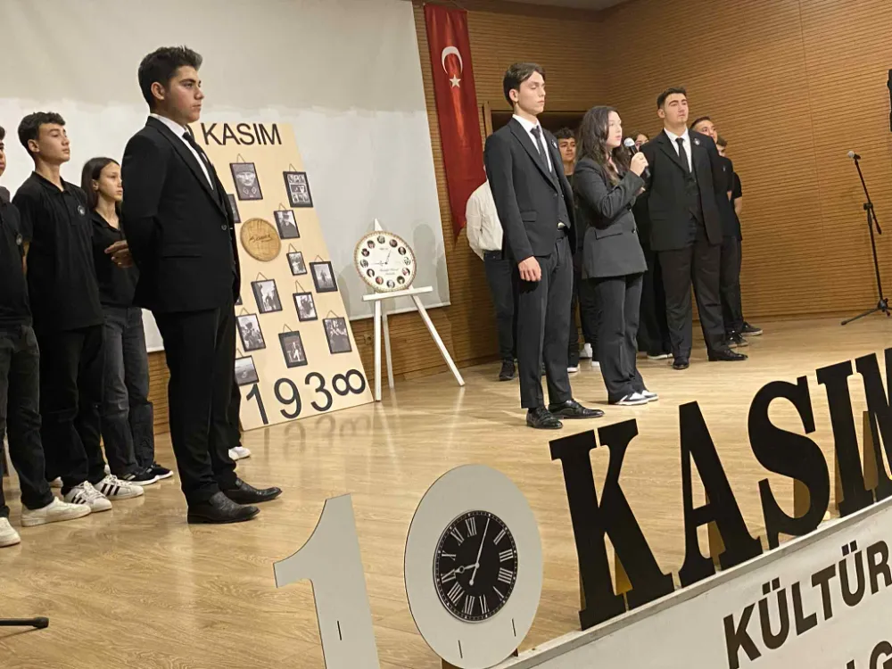 Atamızı ve tüm şehitlerimizi 10 Kasım  Anma Programı  Çok Anlamlıydı