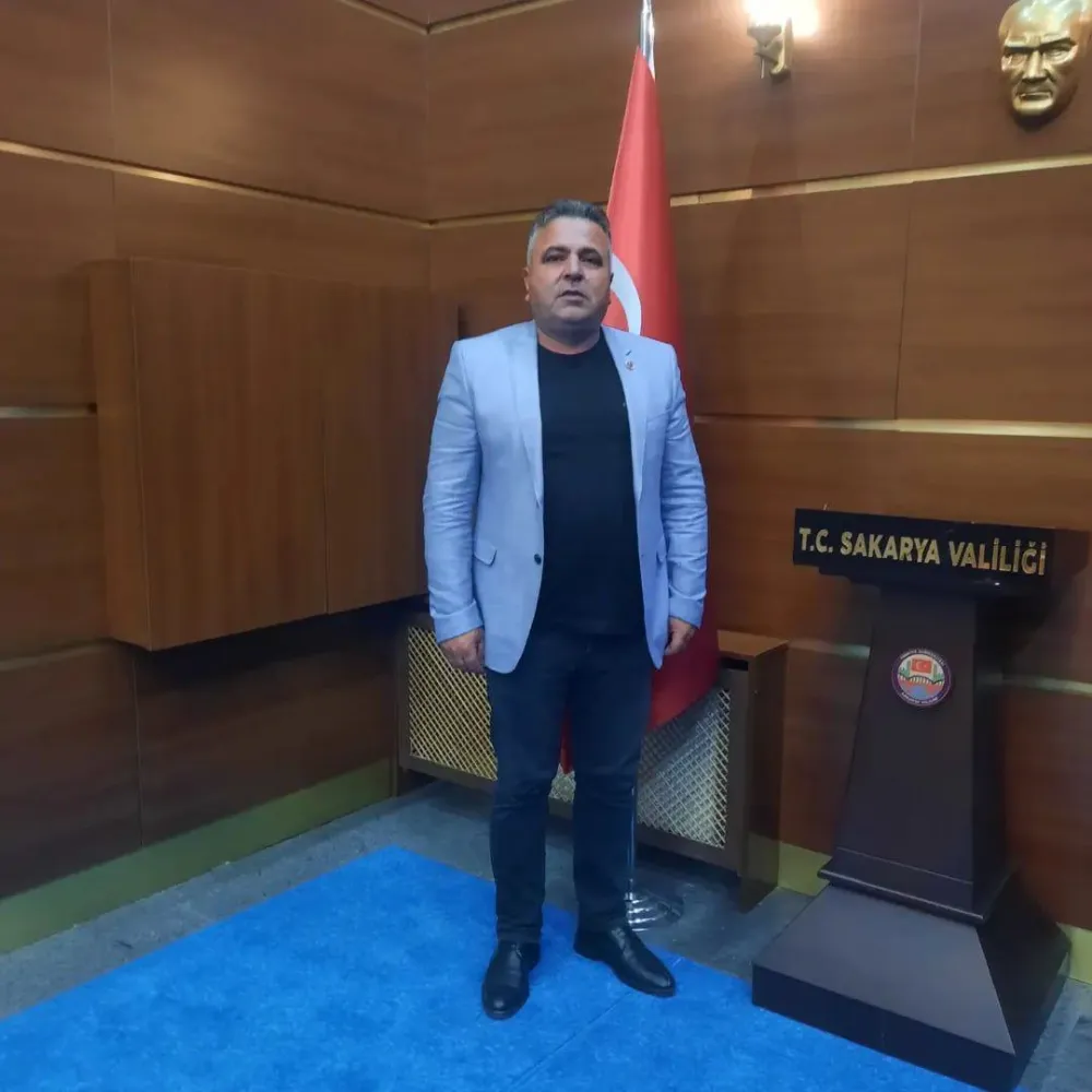 İlçemizin Sevilen Alesi ve Kalburcu köyü eski muhtarı Orhan Öcay düğüne davet etti