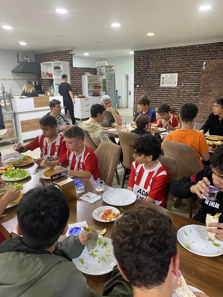 Kaynarcaspor U13 Takımımız  Kaybetmesine rağmen sahadaki Mücadelesi bizleri sevindirdi.