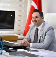 Çalışkan ,Dürüst ve ilkeli bir Yönetici olan  Yiğit Turan Saski deki  Görevinden İstifa etti