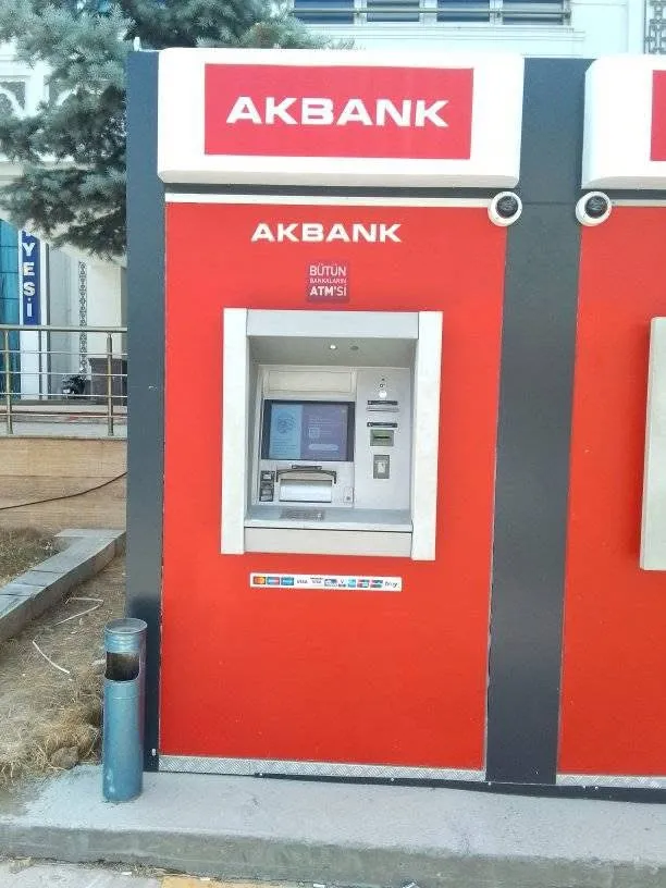 Kaynarcada Akbank ATM tekrar hizmet vermeye başladı