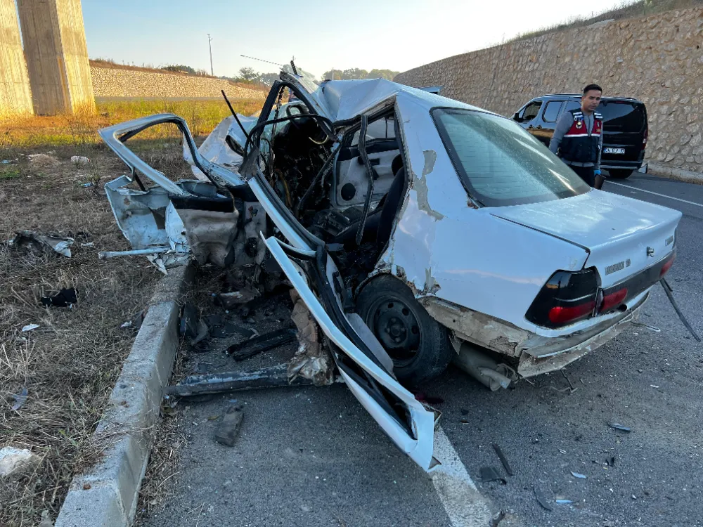 Kaynarca’da feci kaza: 1 ölü, 3 yaralı