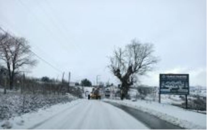 Kaynarca Belediyesi Kar Ekipleri Kar Önlemini Aldı